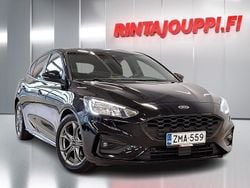 Musta Käytetty 2018 Ford Focus ST-Line Viistoperä | 12 600 € (Hieman kallis)