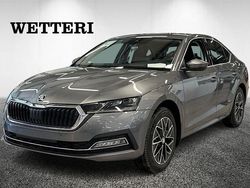 Harmaa Uusi 2025 Skoda Octavia Style Sedan | 36 400 € (Hieman kallis)