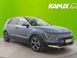 Sininen Käytetty 2023 Kia Niro Spirit Katumaasturi | 30 390 € (Kallis)