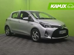 Hopea / harmaa Käytetty 2015 Toyota Yaris Hybrid Active Sedan | 11 890 € (Hyvä tarjous)