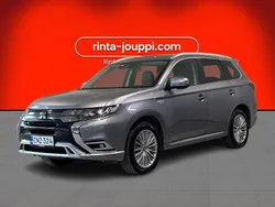 Harmaa Käytetty 2020 Mitsubishi Outlander P-HEV Intense Katumaasturi | 19 880 € (Perustarjous)