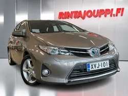 Käytetty 2013 Toyota Auris Hybrid Premium Viistoperä | 14 900 € (Perustarjous)