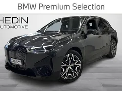 Harmaa Käytetty 2023 BMW iX Performance Katumaasturi | 51 500 € (Hyvä tarjous)