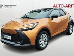 Keltainen Käytetty 2024 Toyota C-HR Edition Katumaasturi | 39 400 €