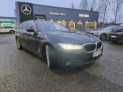 Musta Käytetty 2021 BMW 530e Sport Line Farmari | 26 900 € (Hyvä tarjous)
