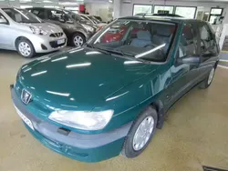 Vihreä Käytetty 1997 Peugeot 306 Viistoperä | 2 900 €
