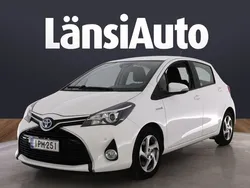 Käytetty 2016 Toyota Yaris Hybrid Active Viistoperä | 12 800 € (Perustarjous)
