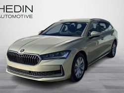 Keltainen Käytetty 2025 Skoda Superb Style Farmari | 47 900 €