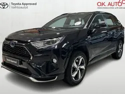 Musta Käytetty 2020 Toyota RAV4 Business Edition Katumaasturi | 33 490 € (Perustarjous)