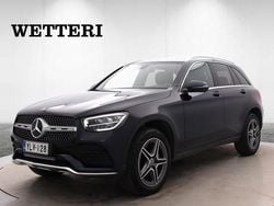 Sininen Käytetty 2022 Mercedes GLC300e Business Katumaasturi | 40 980 € (Perustarjous)