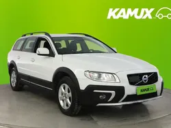 Valkoinen Käytetty 2016 Volvo XC70 Standard Katumaasturi | 19 380 € (Supertarjous)