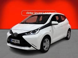 Käytetty 2015 Toyota Aygo X-play Viistoperä | 8 290 € (Perustarjous)