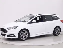 Käytetty 2017 Ford Focus ST-Line Farmari | 13 790 € (Perustarjous)