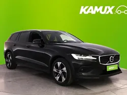 Musta Käytetty 2022 Volvo V60 CC Business Edition Farmari | 39 380 € (Perustarjous)