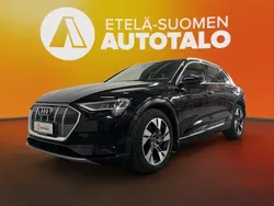 Musta Käytetty 2022 Audi e-tron Advanced Plus Katumaasturi | 41 400 € (Hieman kallis)