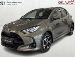 Ruskea Käytetty 2024 Toyota Yaris Hybrid Plus Viistoperä | 24 970 € (Perustarjous)