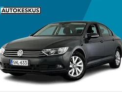 Harmaa Käytetty 2016 VW Passat Trendline Sedan | 9 490 € (Hyvä tarjous)