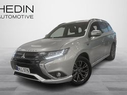 Harmaa Käytetty 2018 Mitsubishi Outlander P-HEV Instyle Farmari | 15 890 € (Hyvä tarjous)