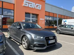 Käytetty 2016 Audi A3 S-Line Sedan | 14 900 € (Perustarjous)