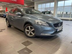 Käytetty 2013 Volvo V40 Kinetic Viistoperä | 6 890 € (Kallis)