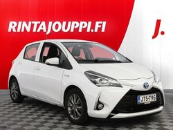 Valkoinen Käytetty 2018 Toyota Yaris Hybrid Multidrive S Viistoperä | 8 800 €