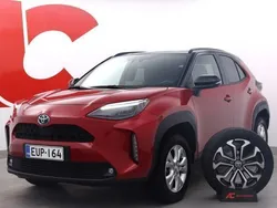 3u5 Käytetty 2023 Toyota Yaris Cross Katumaasturi | 28 590 € (Perustarjous)