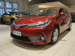 Punainen Käytetty 2018 Toyota Corolla Multidrive S Sedan | 18 500 € (Perustarjous)