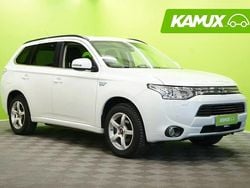 Valkoinen Käytetty 2013 Mitsubishi Outlander P-HEV Instyle Farmari | 8 880 € (Hieman kallis)