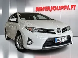 Käytetty 2014 Toyota Auris Active Viistoperä | 12 200 € (Perustarjous)