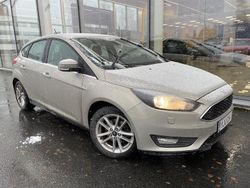 Harmaa Käytetty 2018 Ford Focus Viistoperä | 9 800 € (Hyvä tarjous)