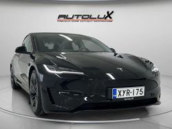 Käytetty 2025 Tesla Model 3 Performance Sedan | 53 670 €