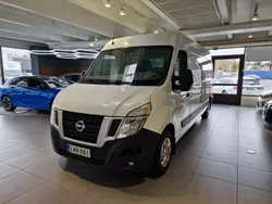 Nissan NV400