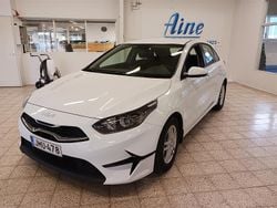 Valkoinen Käytetty 2022 Kia Ceed LX Viistoperä | 14 790 € (Perustarjous)
