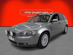 Käytetty 2004 Volvo V50 Kinetic Farmari | 2 490 € (Perustarjous)
