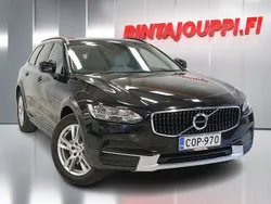 Käytetty 2017 Volvo V90 CC Business Edition Farmari | 23 600 € (Perustarjous)