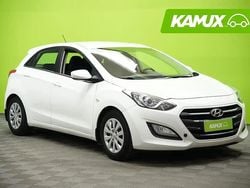 Valkoinen Käytetty 2017 Hyundai i30 Classic Sedan | 9 200 € (Perustarjous)