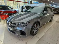 Harmaa Käytetty 2019 Mercedes E63 AMG AMG Farmari | 136 990 €