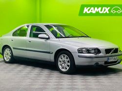 Hopea / harmaa Käytetty 2002 Volvo S60 Sedan | 4 900 € (Hyvä tarjous)