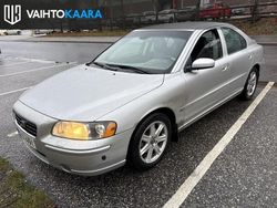 Käytetty 2005 Volvo S60 Momentum Sedan | 7 990 € (Perustarjous)