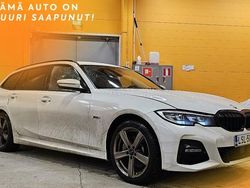 Käytetty 2022 BMW 330e M Sport Farmari | 27 400 € (Hyvä tarjous)