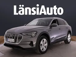 Harmaa Käytetty 2020 Audi e-tron Comfort Katumaasturi | 31 790 € (Hyvä tarjous)