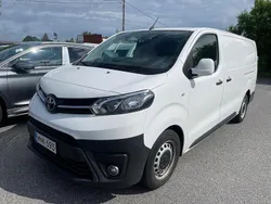 Valkoinen Käytetty 2017 Toyota Proace Van | 18 880 € (Hieman kallis)