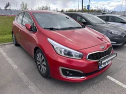 Punainen Käytetty 2016 Kia Ceed EX Viistoperä | 9 790 € (Hieman kallis)