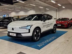 Käytetty 2024 Volvo EX30 Performance Katumaasturi | 44 900 € (Hieman kallis)