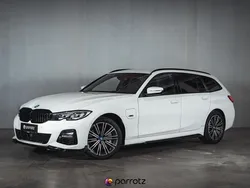 Käytetty 2021 BMW 330e M Sport Farmari | 34 890 € (Hieman kallis)