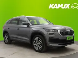 Hopea / harmaa Käytetty 2023 Skoda Kodiaq LAURIN & KLEMENT Katumaasturi | 49 490 € (Perustarjous)