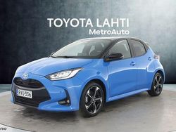 Sininen Käytetty 2024 Toyota Yaris Edition Viistoperä | 25 190 € (Kallis)
