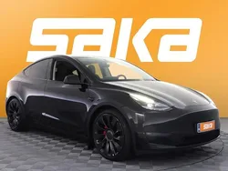 Käytetty 2023 Tesla Model Y Performance Katumaasturi | 36 490 € (Perustarjous)