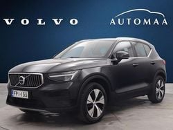 Musta Käytetty 2022 Volvo XC40 Core Katumaasturi | 35 900 € (Kallis)