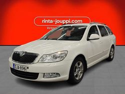 Valkoinen Käytetty 2009 Skoda Octavia Elegance Farmari | 3 900 € (Perustarjous)